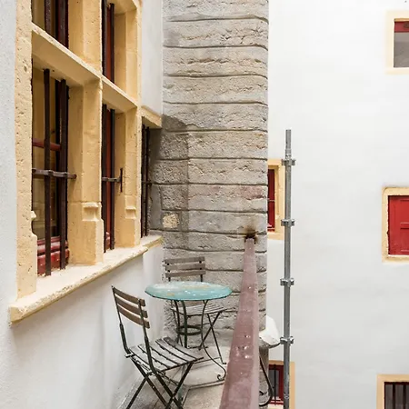 N°1 Saint-jean - Honore Apartment